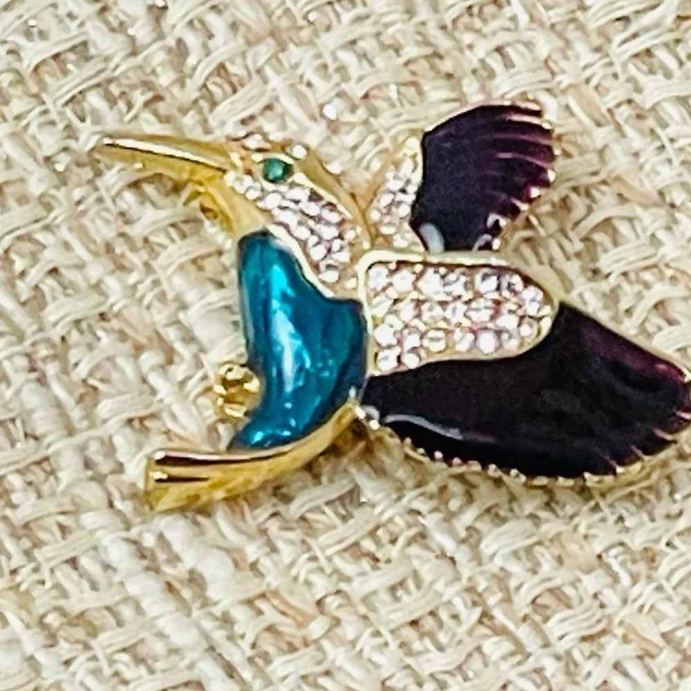 Vintage Mini Hummingbird Brooche